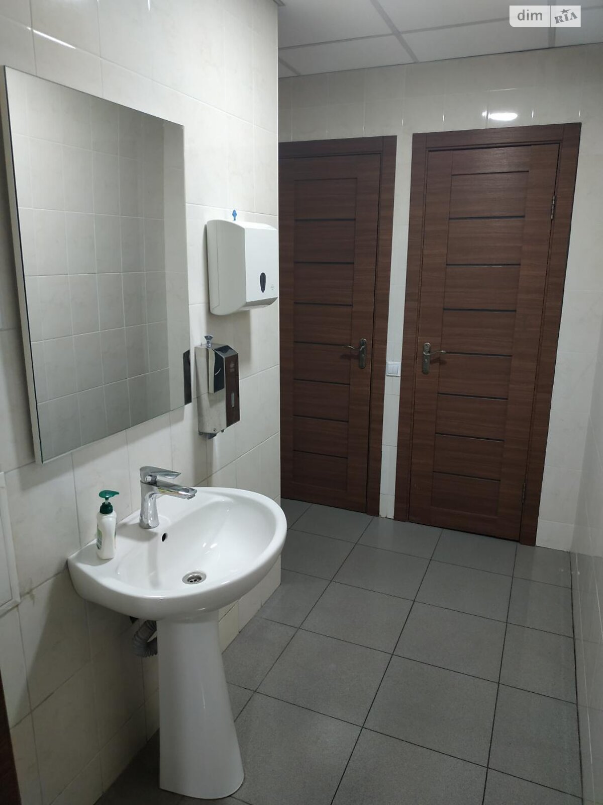 Офісне приміщення на 233.1 кв.м. в Києві фото 1