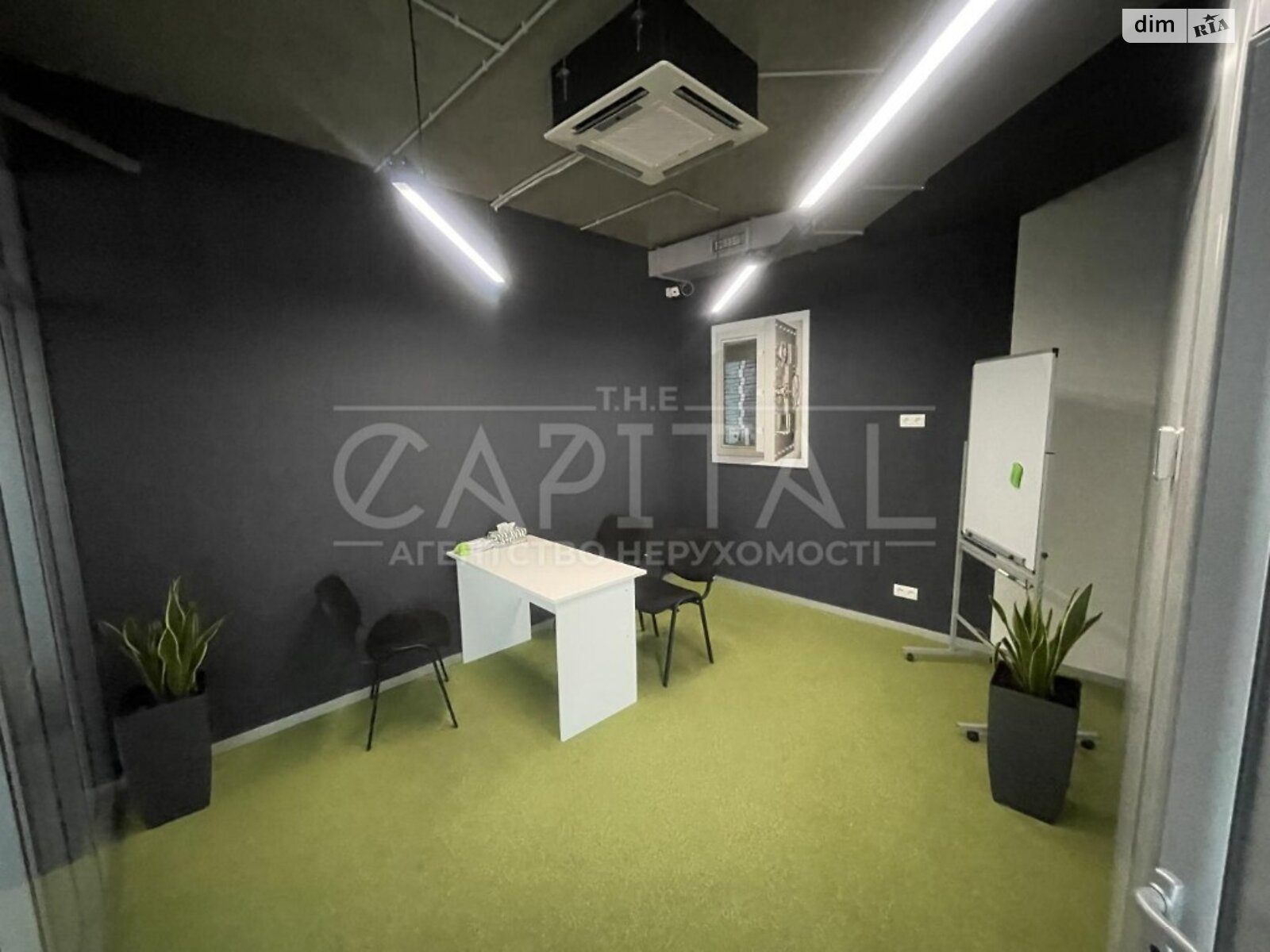 Офисное помещение на 900 кв.м. в Киеве фото 1