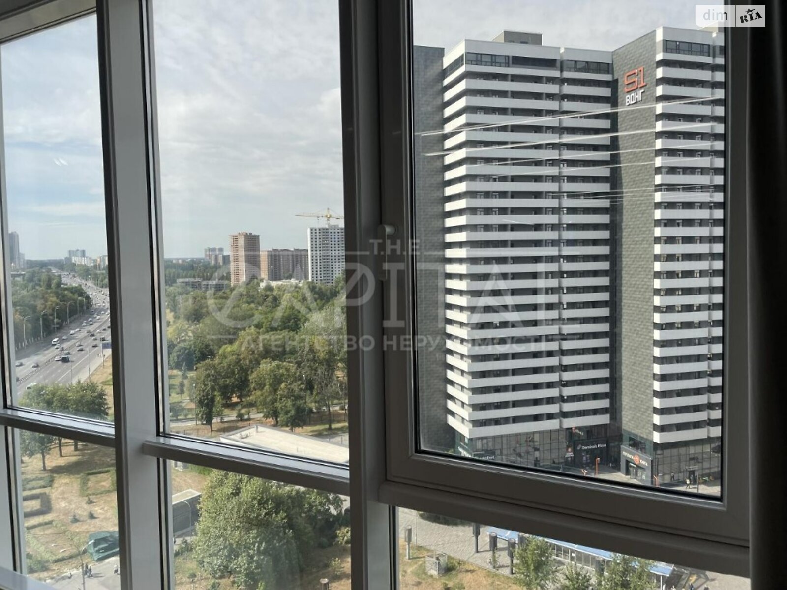 Офисное помещение на 900 кв.м. в Киеве фото 1