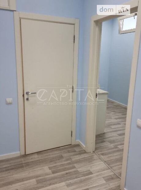Офісне приміщення на 58 кв.м. в нежитловому приміщені в житловому будинку в Києві фото 1 Офісне приміщення на 58 кв.м. в нежитловому приміщені в житловому будинку в Києві фото 1