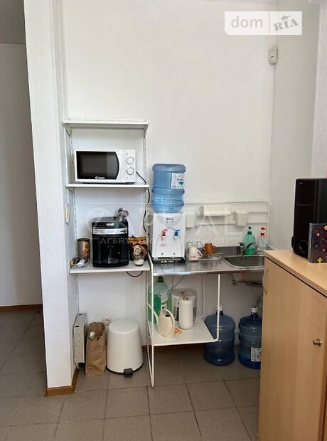Офісне приміщення на 59 кв.м. в бізнес-центрі в Києві фото 1 Офісне приміщення на 59 кв.м. в бізнес-центрі в Києві фото 1