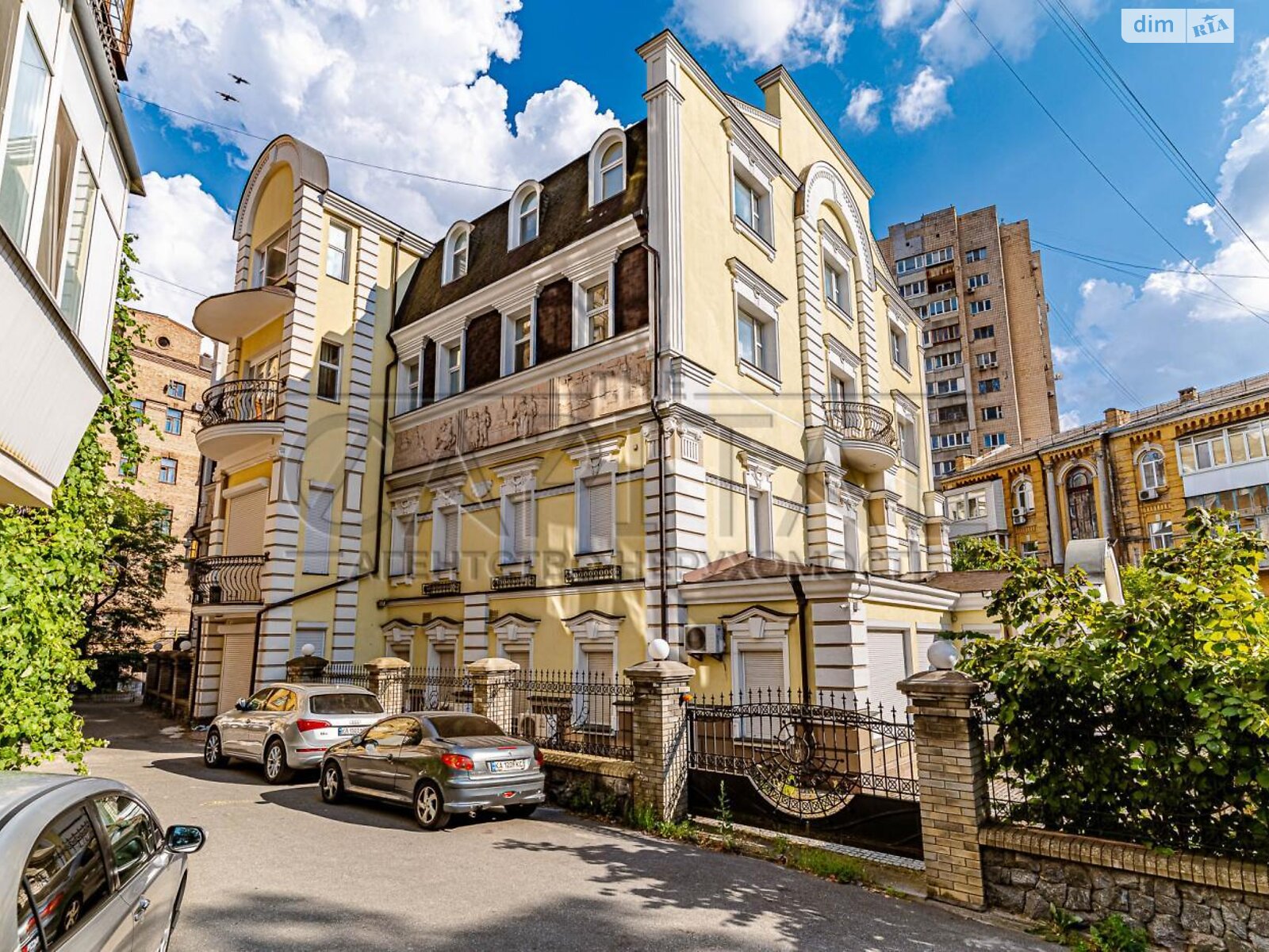 Офісне приміщення на 1738 кв.м. в Києві фото 1 Офісне приміщення на 1738 кв.м. в Києві фото 1