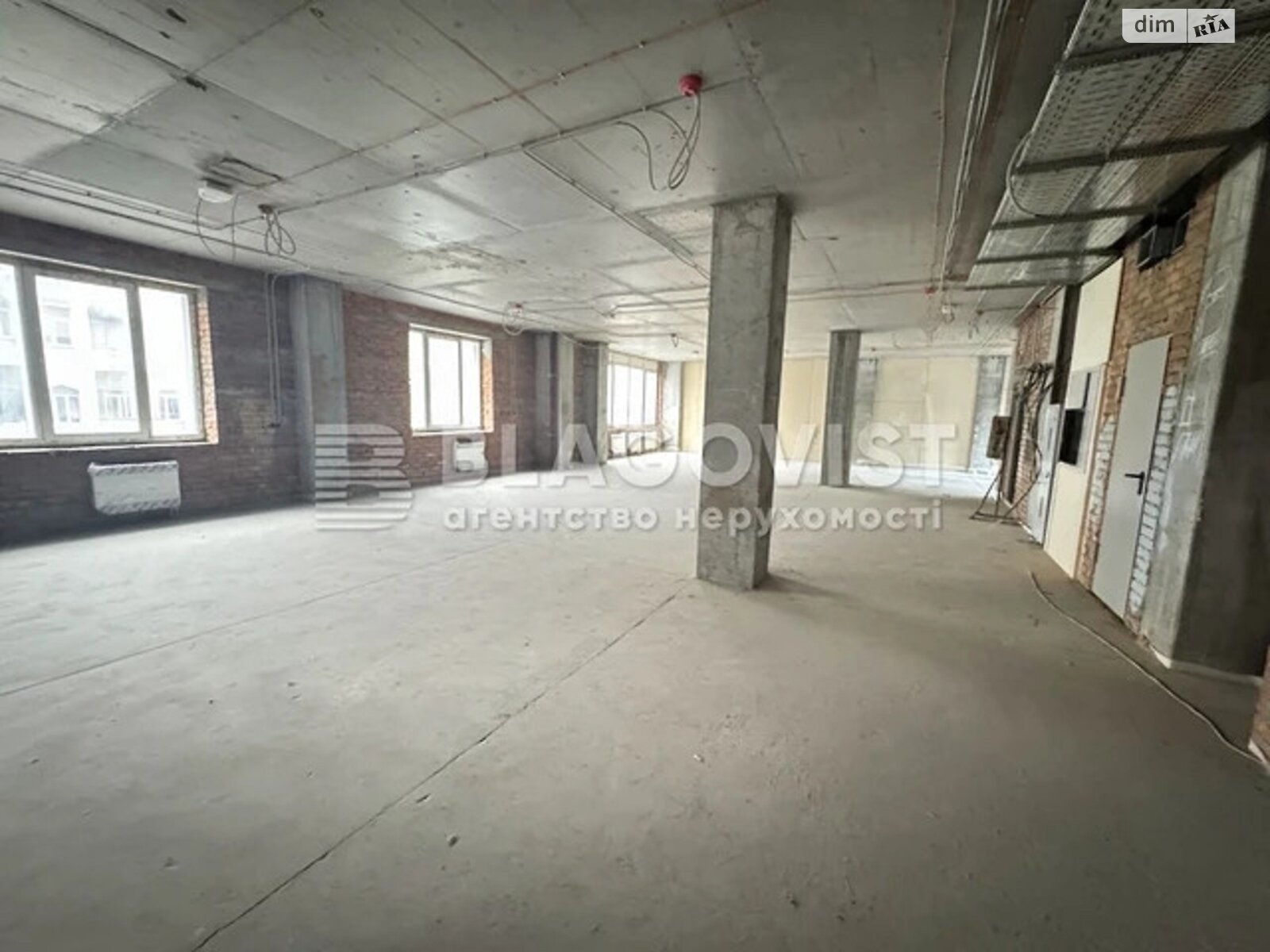 Офисное помещение на 403 кв.м. в Киеве фото 1 Офисное помещение на 403 кв.м. в Киеве фото 1