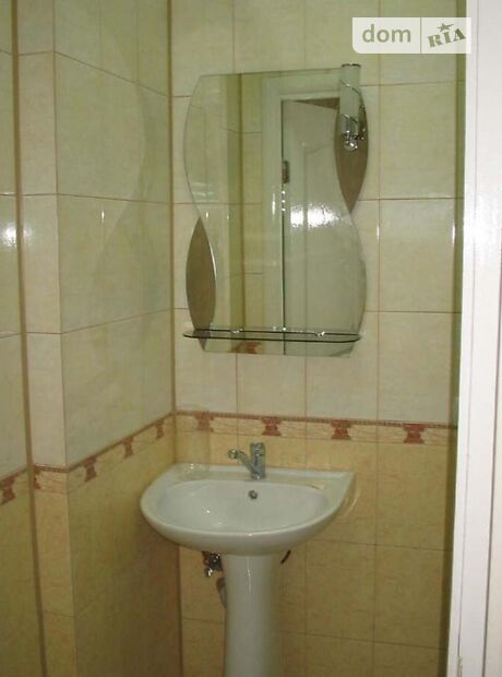 Офісне приміщення на 118 кв.м. в адміністративній будівлі в Києві фото 1 Офісне приміщення на 118 кв.м. в адміністративній будівлі в Києві фото 1