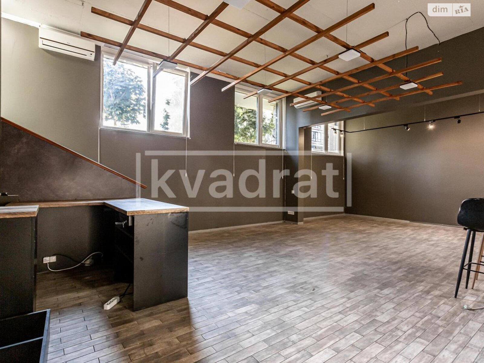 Офисное помещение на 86.2 кв.м. в Киеве фото 1