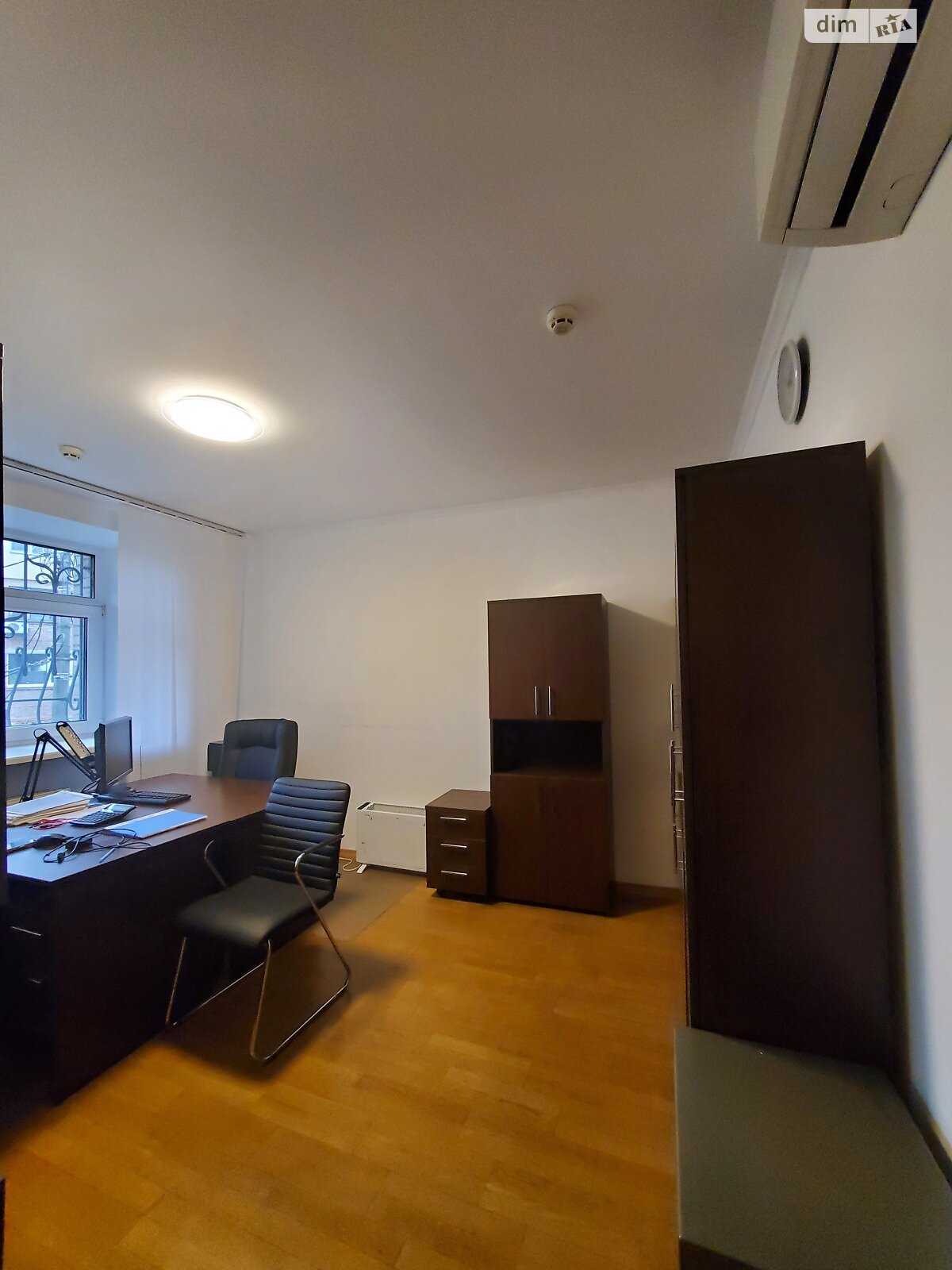 Офисное помещение на 100 кв.м. в Киеве фото 1