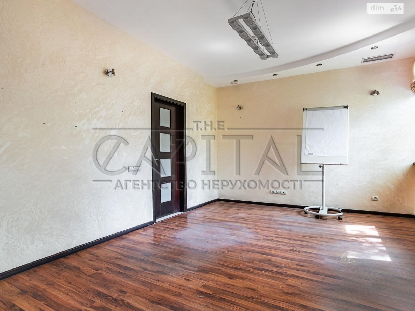 Офісне приміщення на 890 кв.м. в Києві фото 1 Офісне приміщення на 890 кв.м. в Києві фото 1