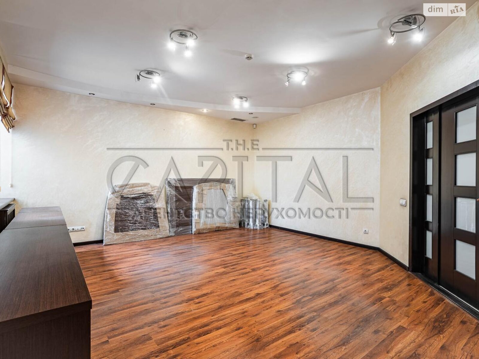 Офісне приміщення на 890 кв.м. в Києві фото 1 Офісне приміщення на 890 кв.м. в Києві фото 1