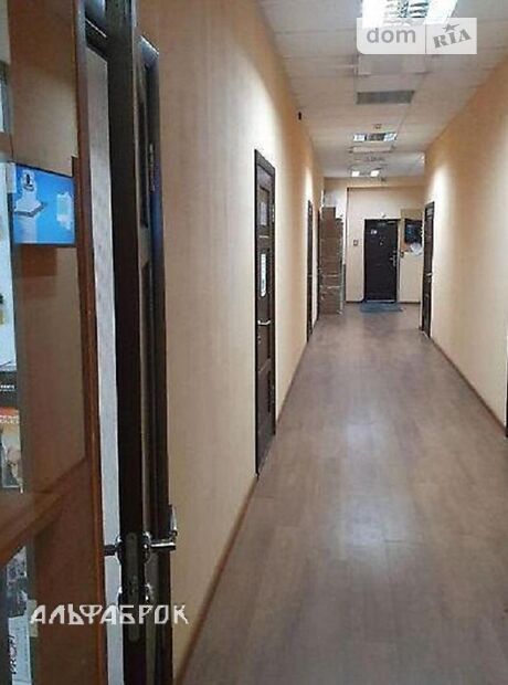 Офисное помещение на 800 кв.м. в бизнес-центре в Киеве фото 1 Офисное помещение на 800 кв.м. в бизнес-центре в Киеве фото 1