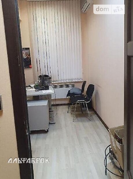 Офисное помещение на 800 кв.м. в бизнес-центре в Киеве фото 1 Офисное помещение на 800 кв.м. в бизнес-центре в Киеве фото 1