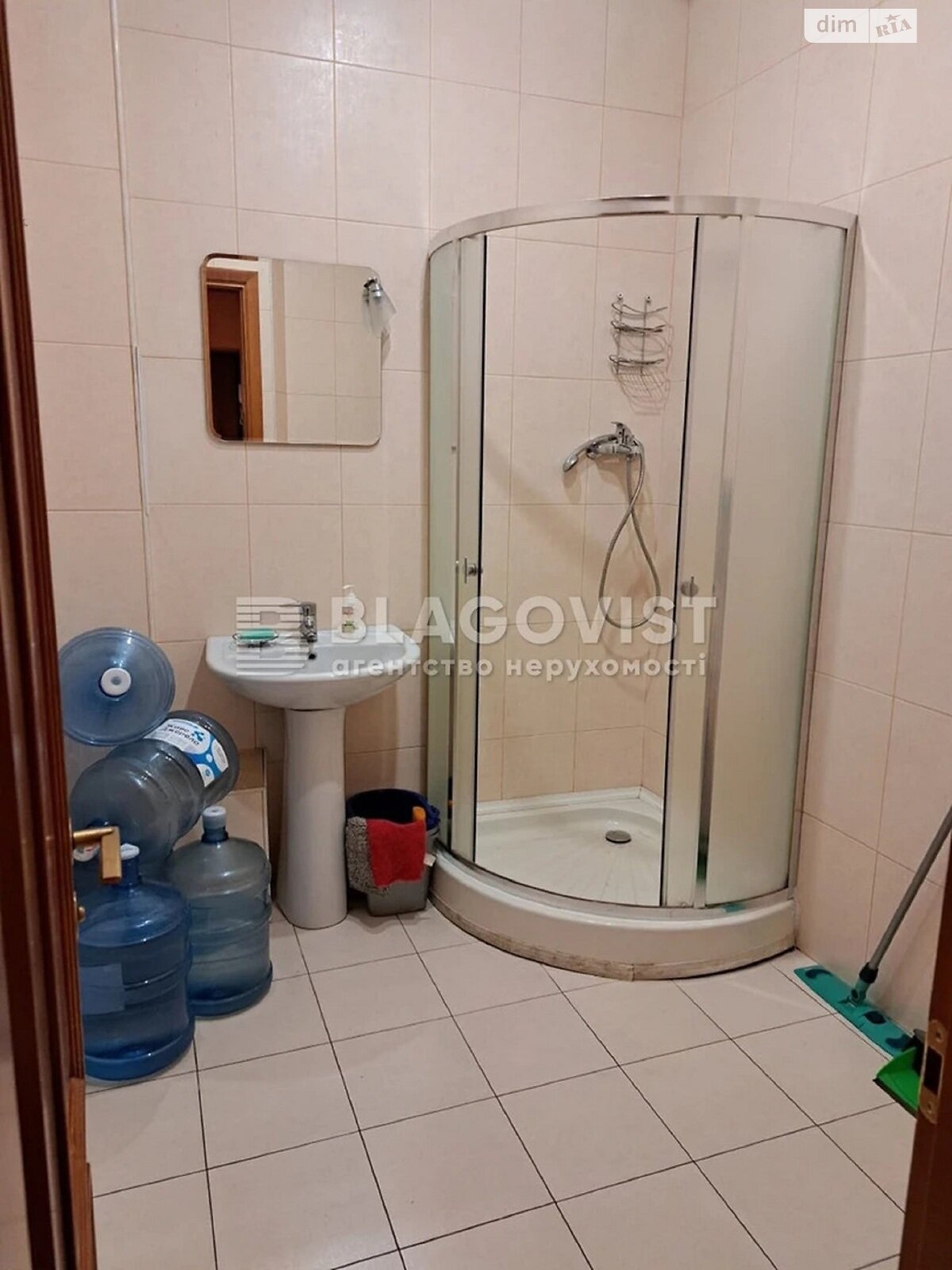 Офісне приміщення на 77 кв.м. в Києві фото 1 Офісне приміщення на 77 кв.м. в Києві фото 1
