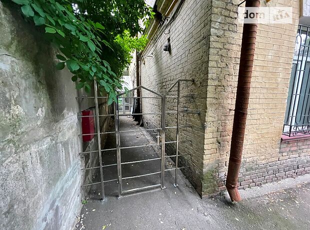 Офісне приміщення на 100 кв.м. в житловому фонді в Києві фото 1 Офісне приміщення на 100 кв.м. в житловому фонді в Києві фото 1