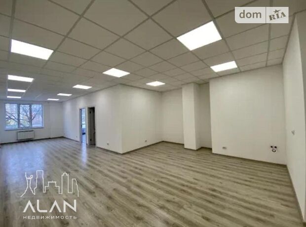 Офисное помещение на 183 кв.м. в бизнес-центре в Киеве фото 1