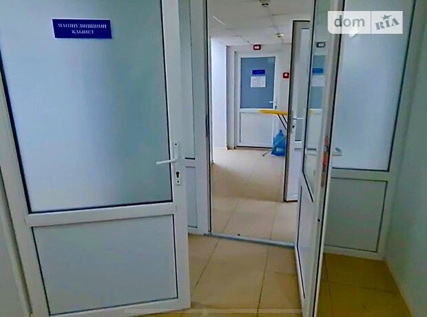 Офісне приміщення на 115 кв.м. в нежитловому приміщені в житловому будинку в Києві фото 1 Офісне приміщення на 115 кв.м. в нежитловому приміщені в житловому будинку в Києві фото 1