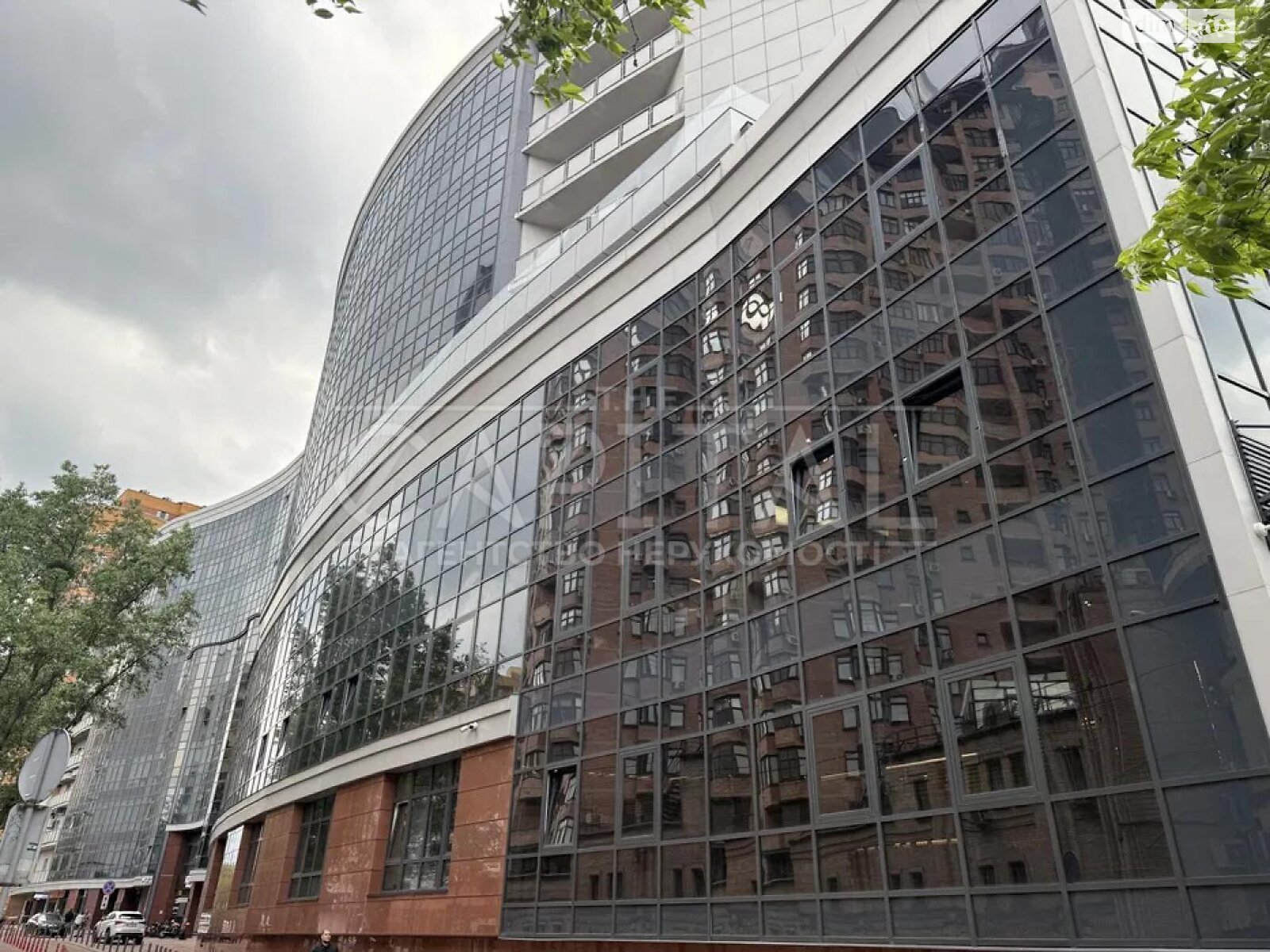 Офисное помещение на 258 кв.м. в Киеве фото 1