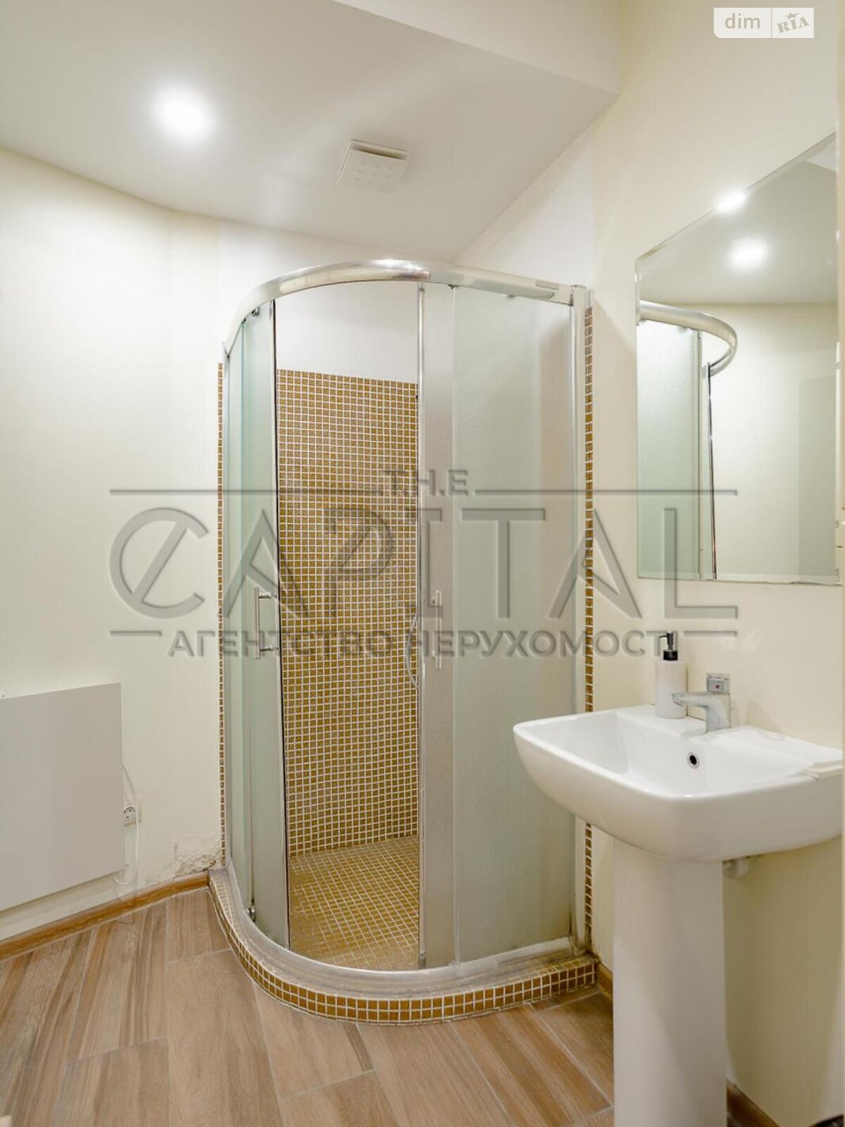 Офисное помещение на 258 кв.м. в Киеве фото 1