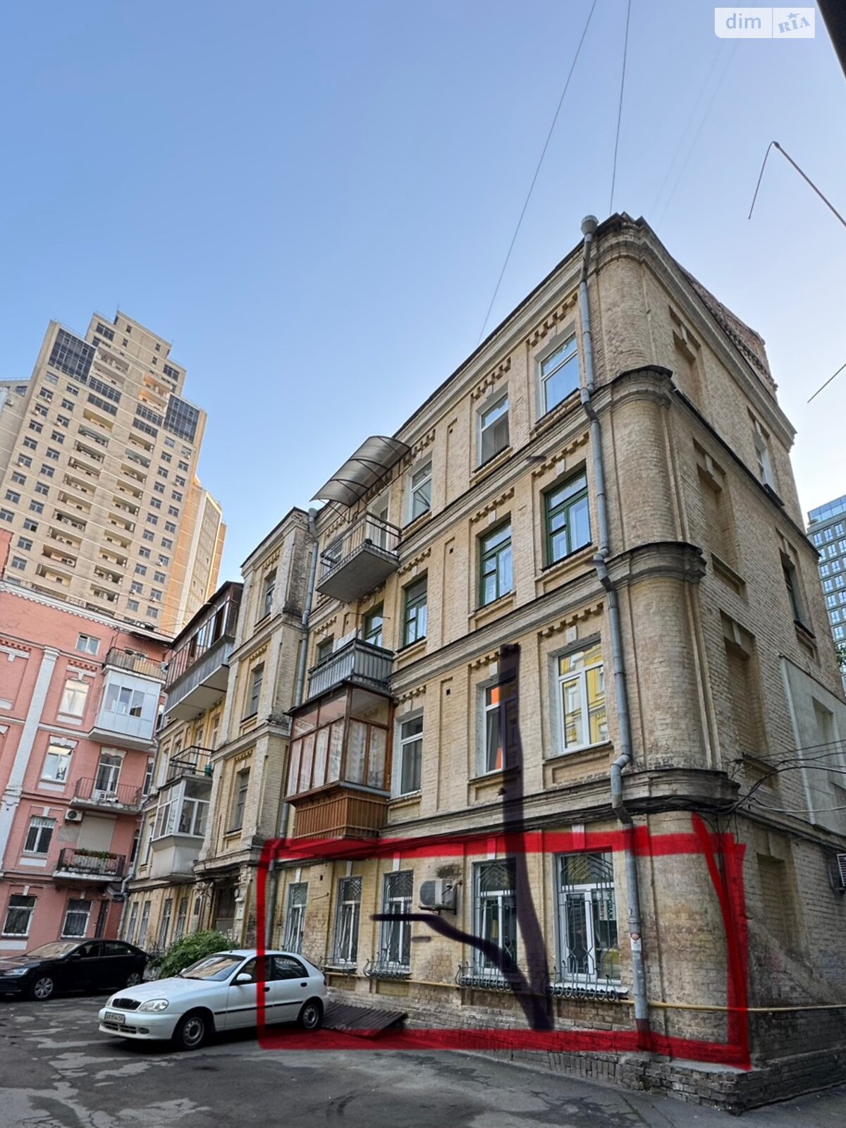 Офисное помещение на 70.6 кв.м. в Киеве фото 1