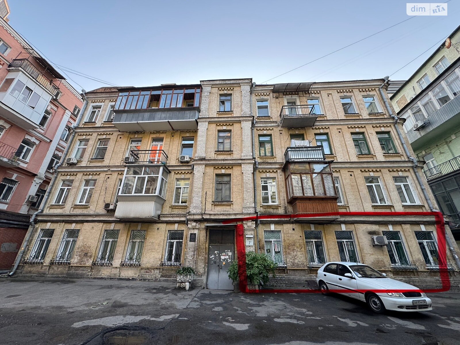 Офисное помещение на 70.6 кв.м. в Киеве фото 1