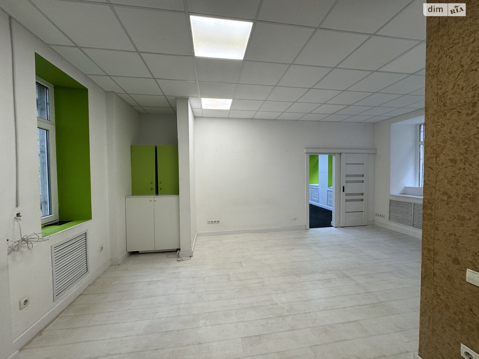 Офисное помещение на 70.6 кв.м. в Киеве фото 1