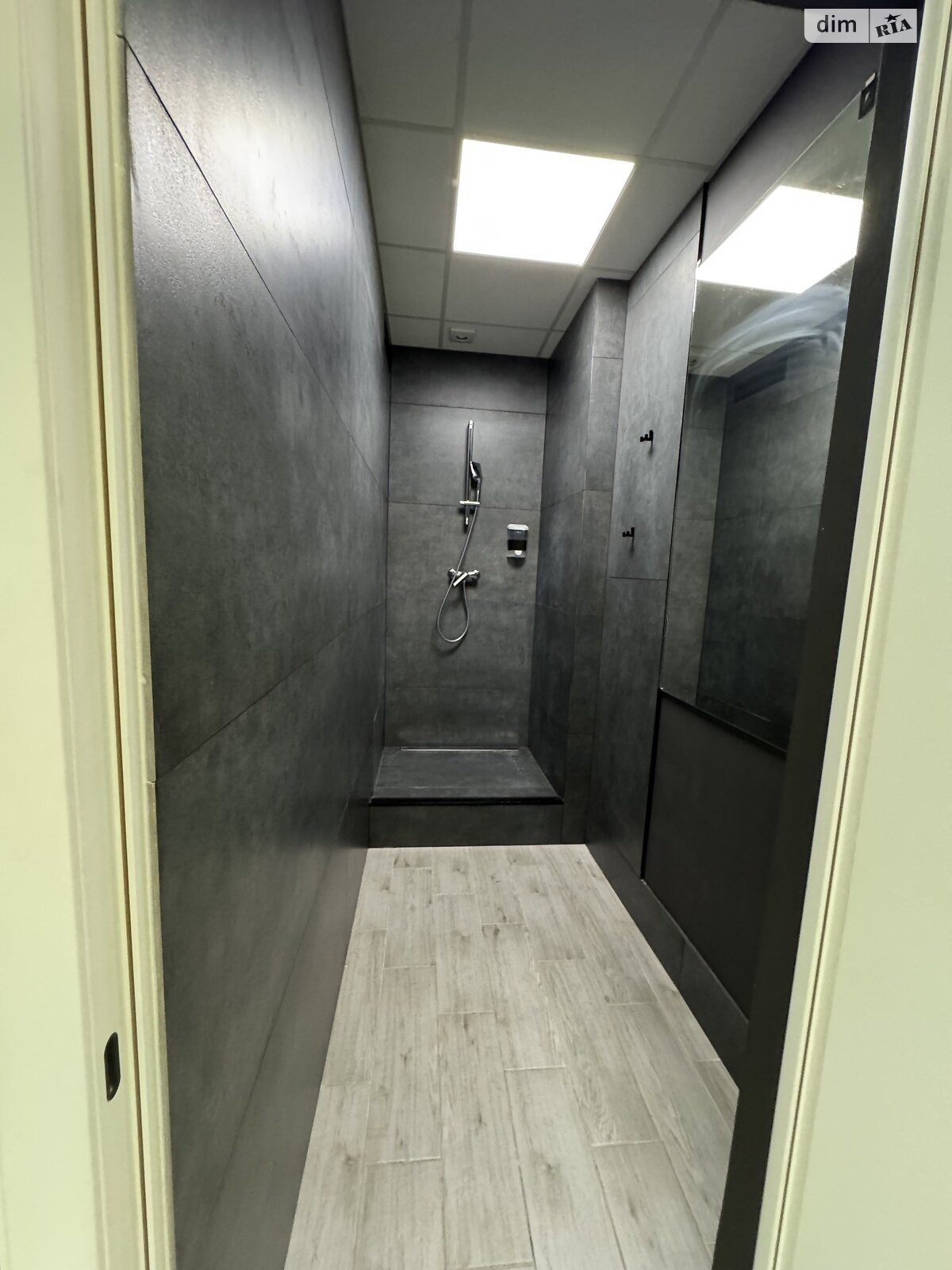 Офисное помещение на 70.6 кв.м. в Киеве фото 1