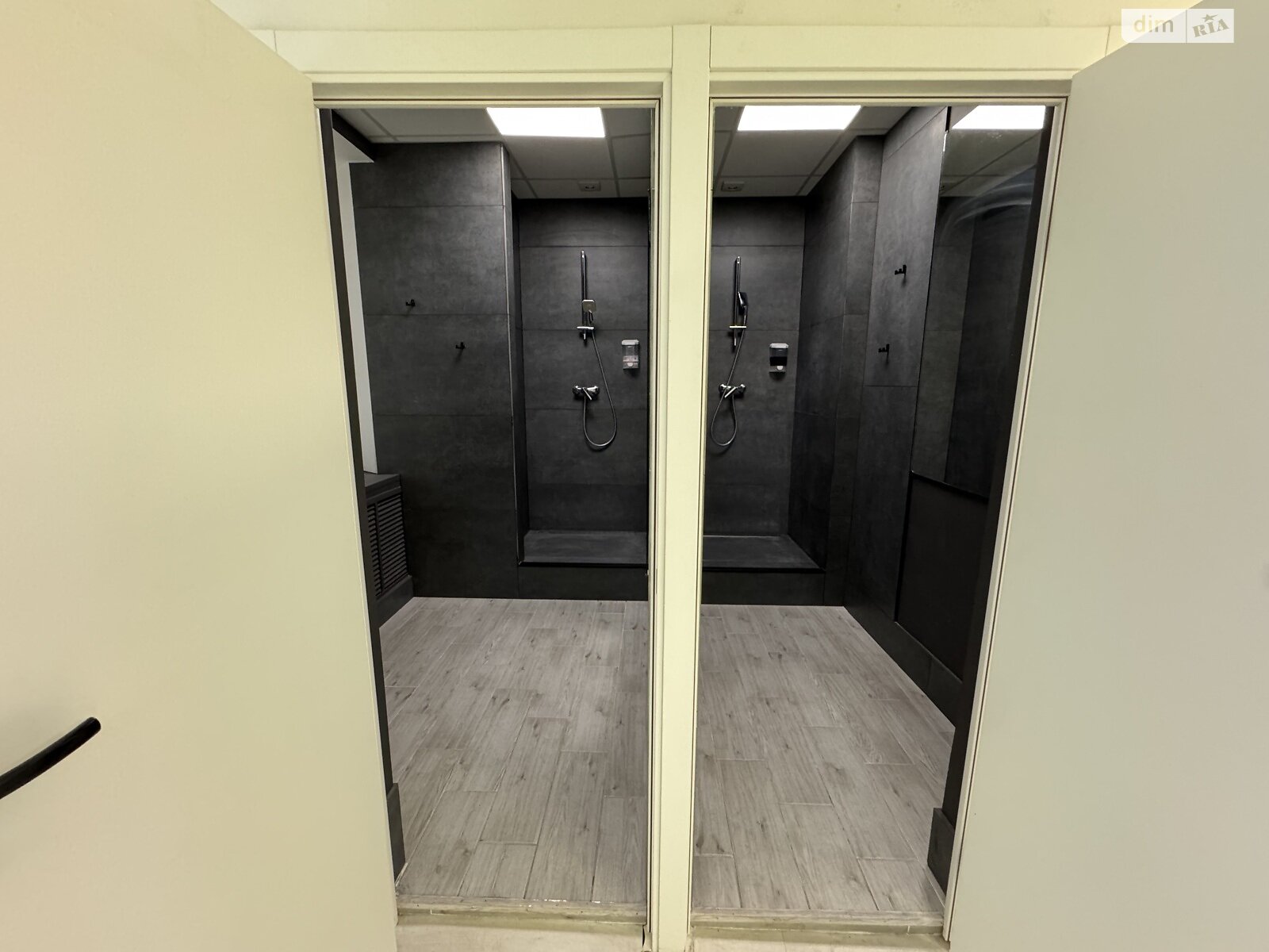 Офисное помещение на 70.6 кв.м. в Киеве фото 1