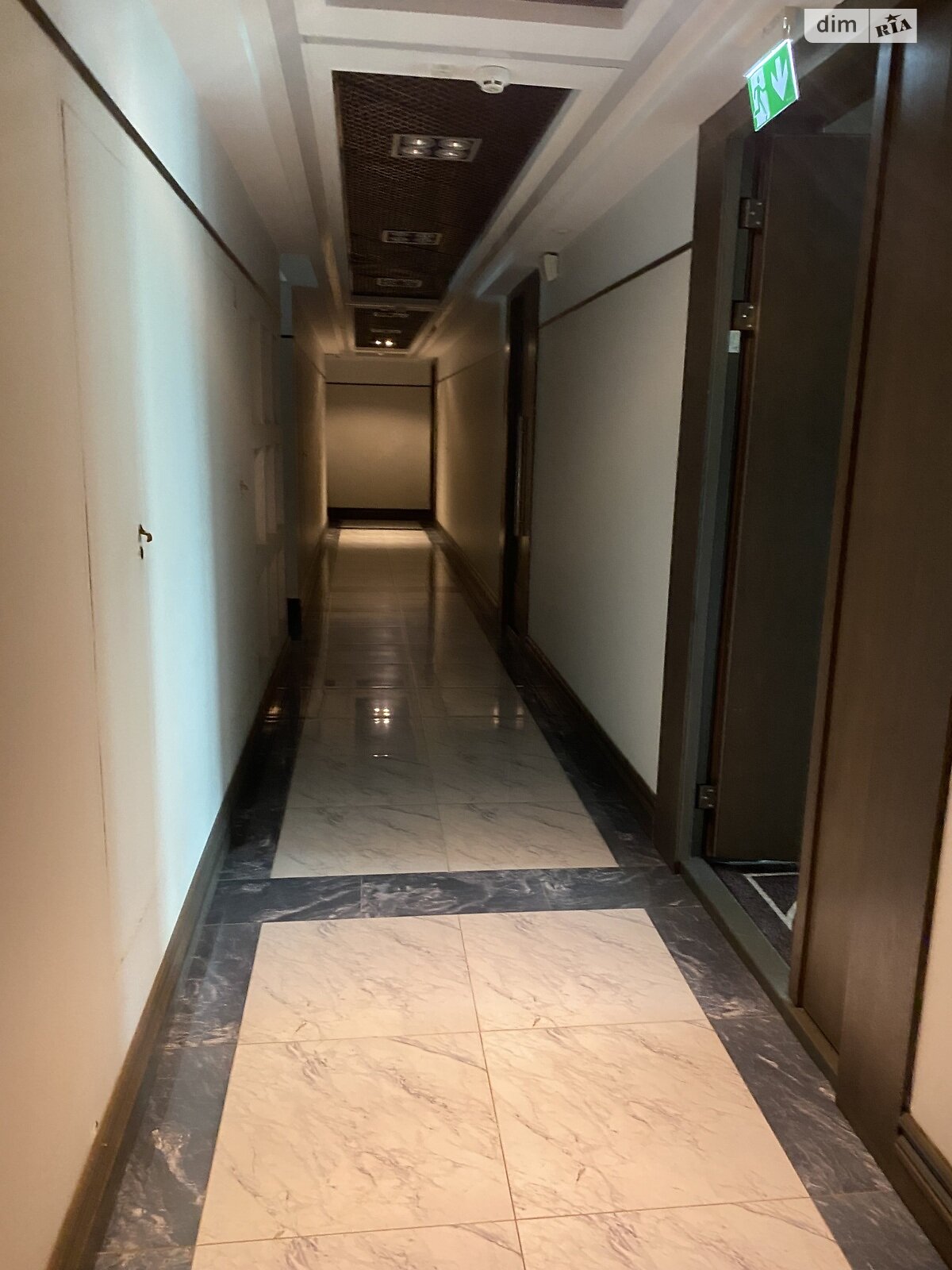 Офісне приміщення на 28 кв.м. в Києві фото 1 Офісне приміщення на 28 кв.м. в Києві фото 1