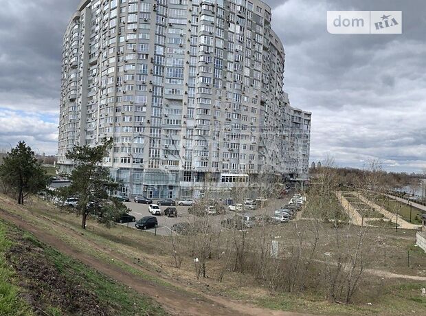 Офисное помещение на 310 кв.м. в бизнес-центре в Киеве фото 1 Офисное помещение на 310 кв.м. в бизнес-центре в Киеве фото 1