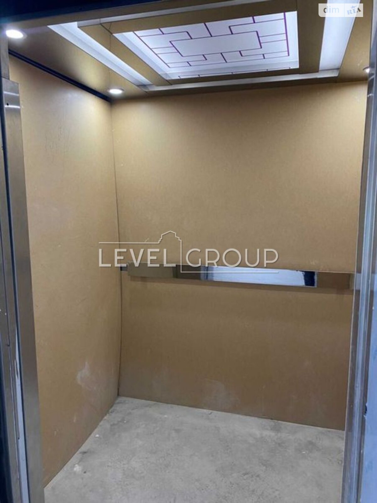 Офисное помещение на 6084 кв.м. в Киеве фото 1