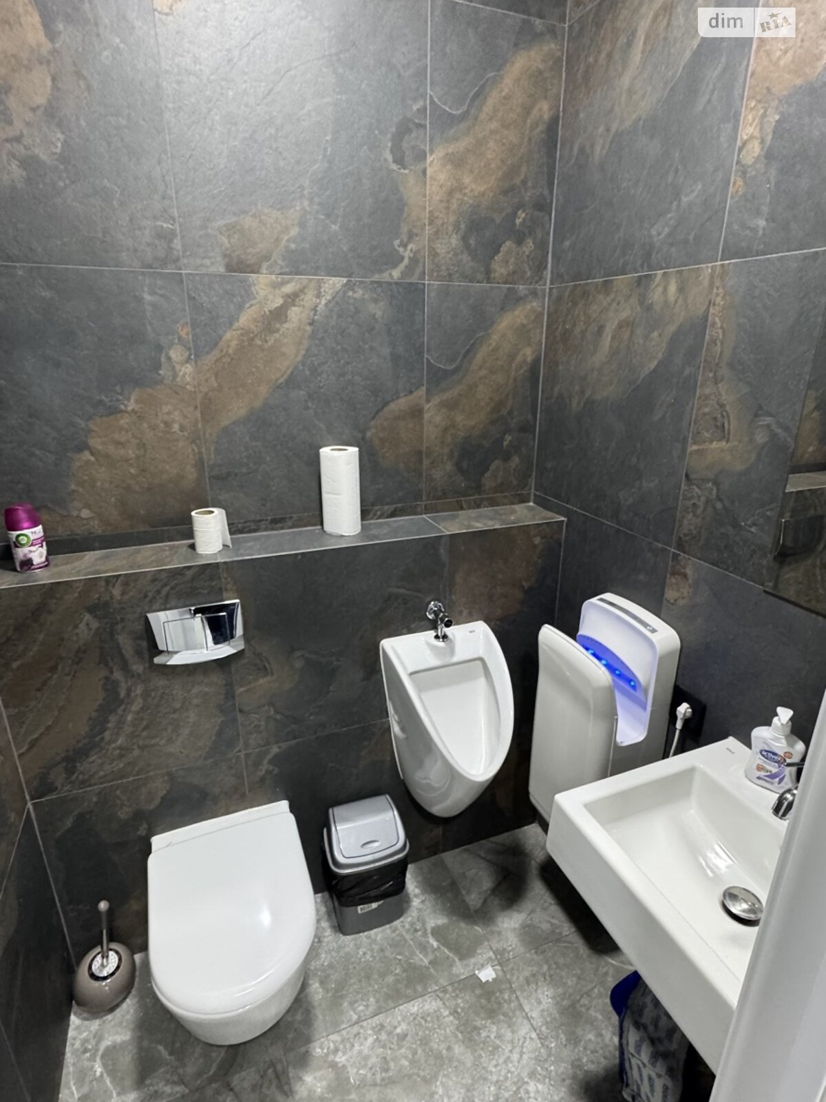 Офисное помещение на 118.3 кв.м. в Киеве фото 1 Офисное помещение на 118.3 кв.м. в Киеве фото 1