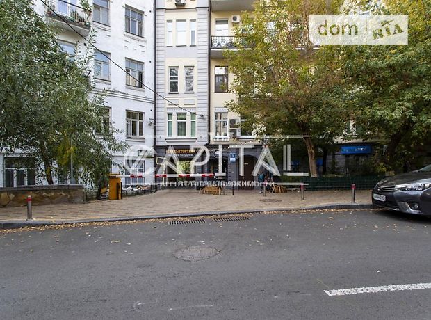 Офісне приміщення на 122 кв.м. в нежитловому приміщені в житловому будинку в Києві фото 1 Офісне приміщення на 122 кв.м. в нежитловому приміщені в житловому будинку в Києві фото 1
