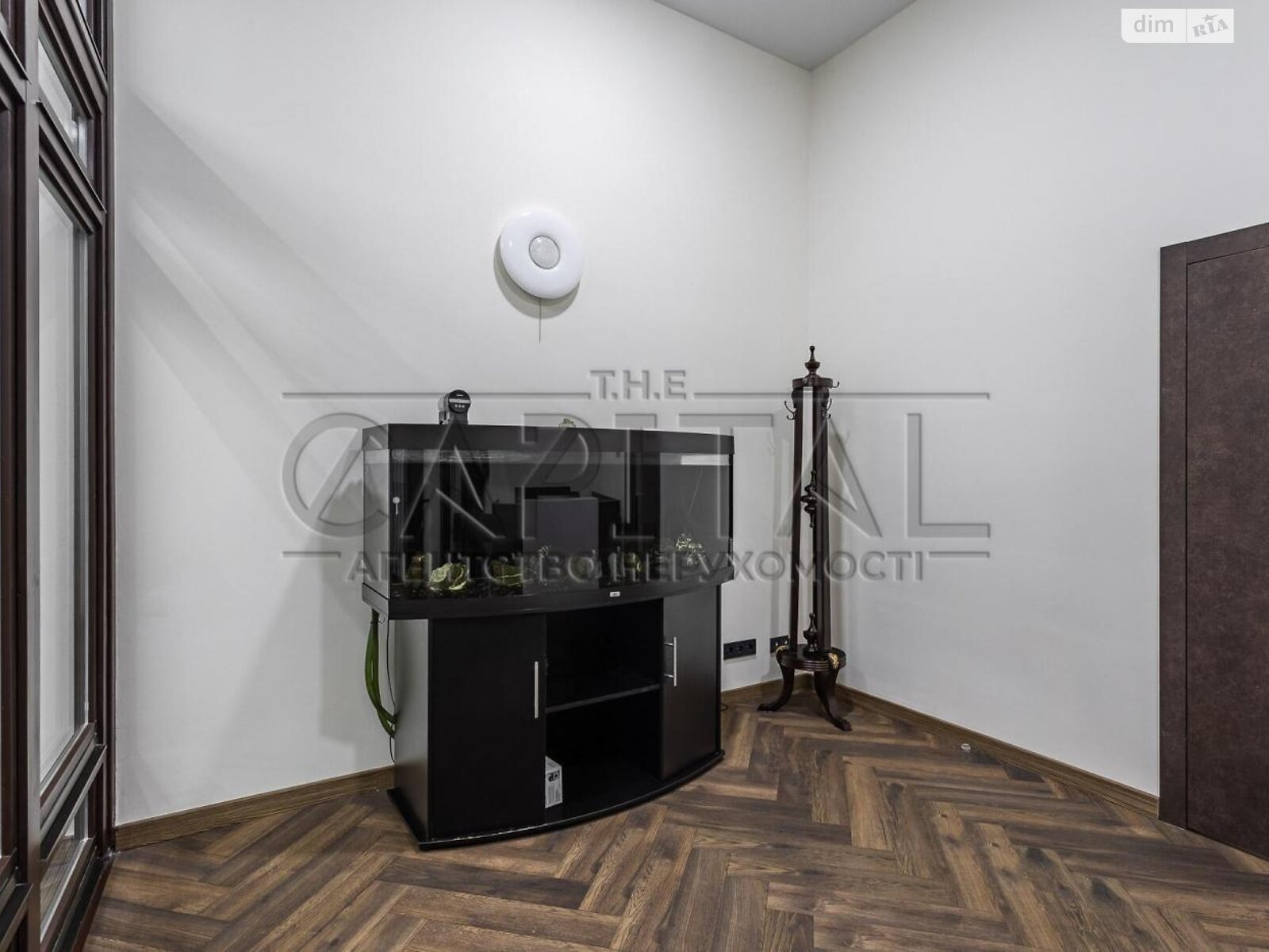 Офісне приміщення на 220 кв.м. в Києві фото 1 Офісне приміщення на 220 кв.м. в Києві фото 1