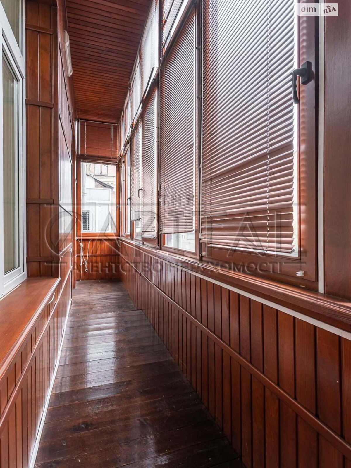 Офісне приміщення на 220 кв.м. в Києві фото 1 Офісне приміщення на 220 кв.м. в Києві фото 1