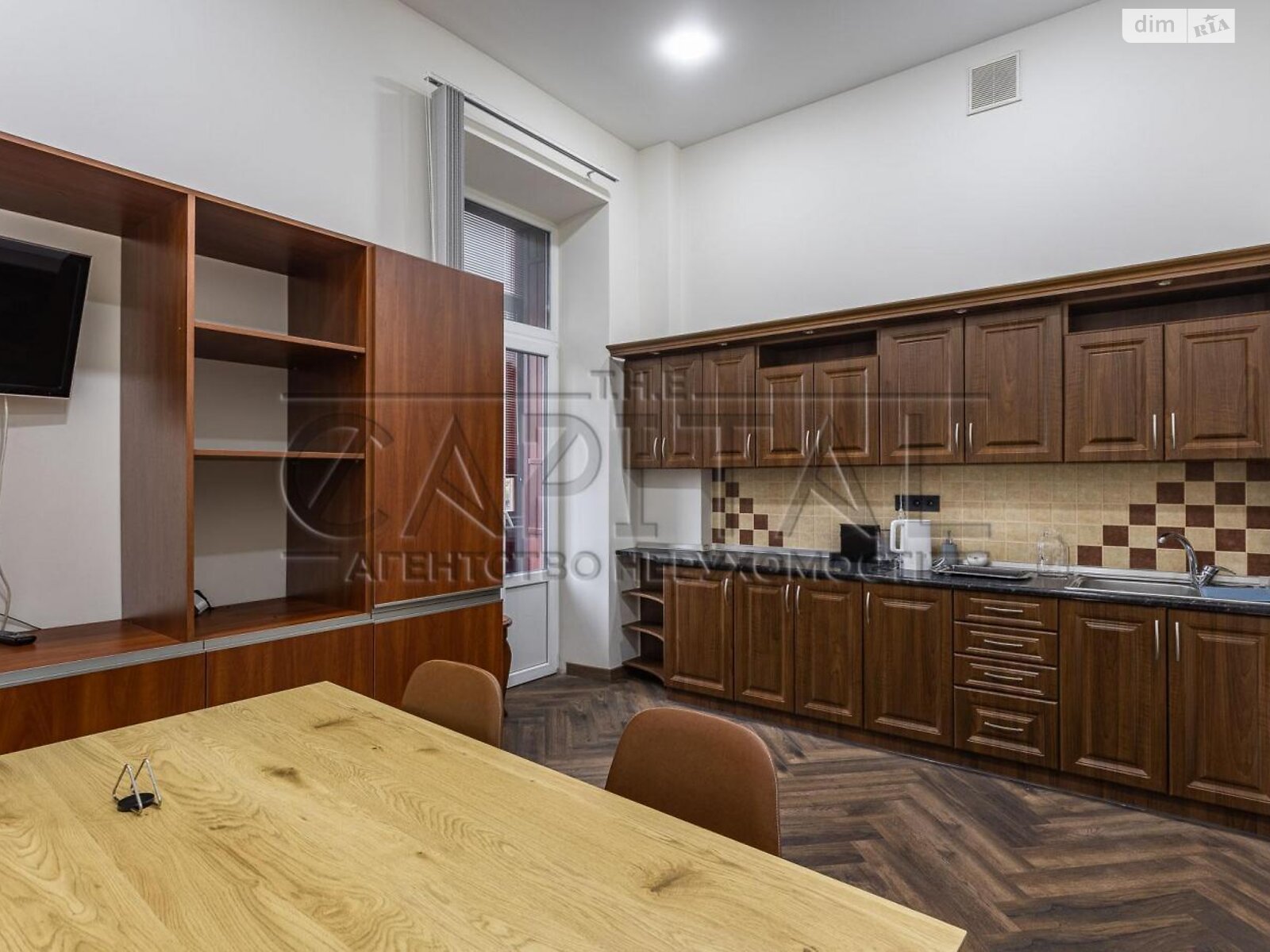 Офісне приміщення на 220 кв.м. в Києві фото 1 Офісне приміщення на 220 кв.м. в Києві фото 1