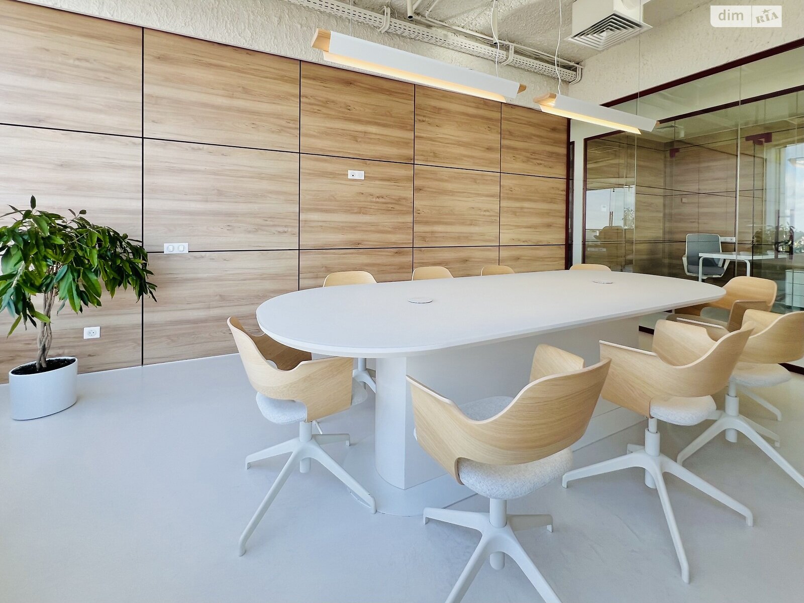 Офисное помещение на 248 кв.м. в Киеве фото 1