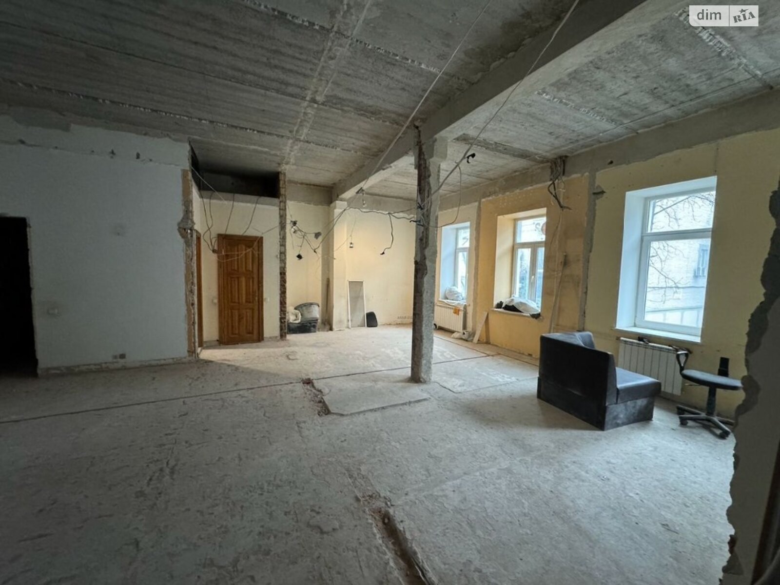 Офисное помещение на 1410 кв.м. в Киеве фото 1
