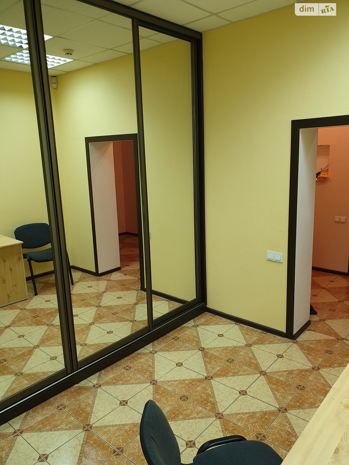 Офісне приміщення на 60 кв.м. в Києві фото 1 Офісне приміщення на 60 кв.м. в Києві фото 1
