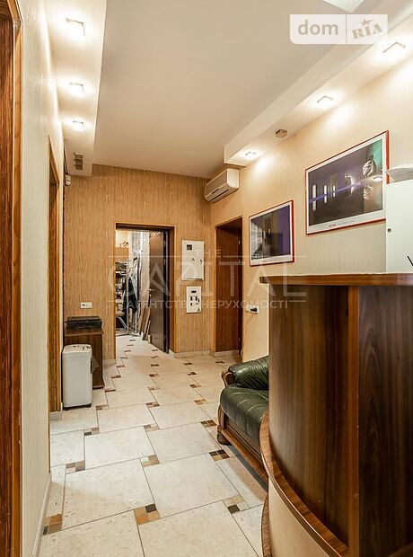 Офисное помещение на 83 кв.м. в бизнес-центре в Киеве фото 1 Офисное помещение на 83 кв.м. в бизнес-центре в Киеве фото 1