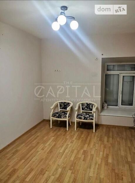 Офисное помещение на 40 кв.м. в бизнес-центре в Киеве фото 1 Офисное помещение на 40 кв.м. в бизнес-центре в Киеве фото 1