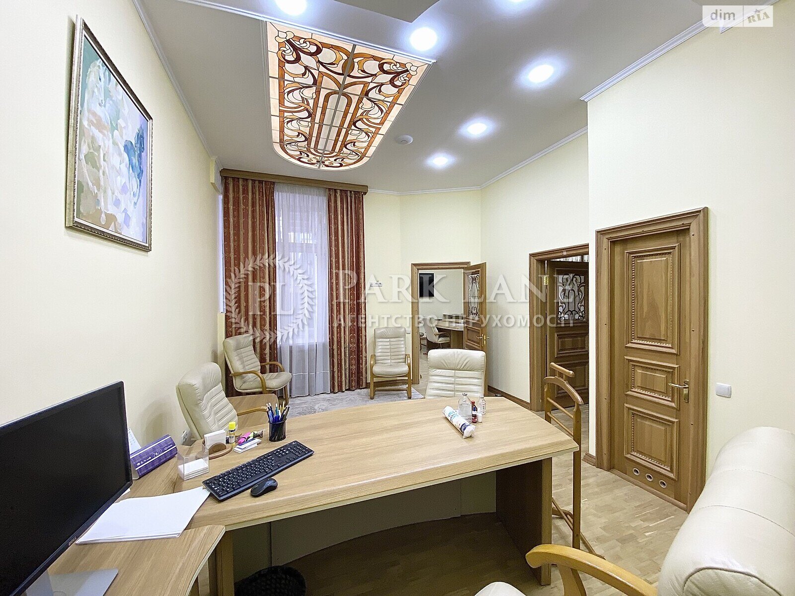 Офісне приміщення на 375.8 кв.м. в Києві фото 1 Офісне приміщення на 375.8 кв.м. в Києві фото 1