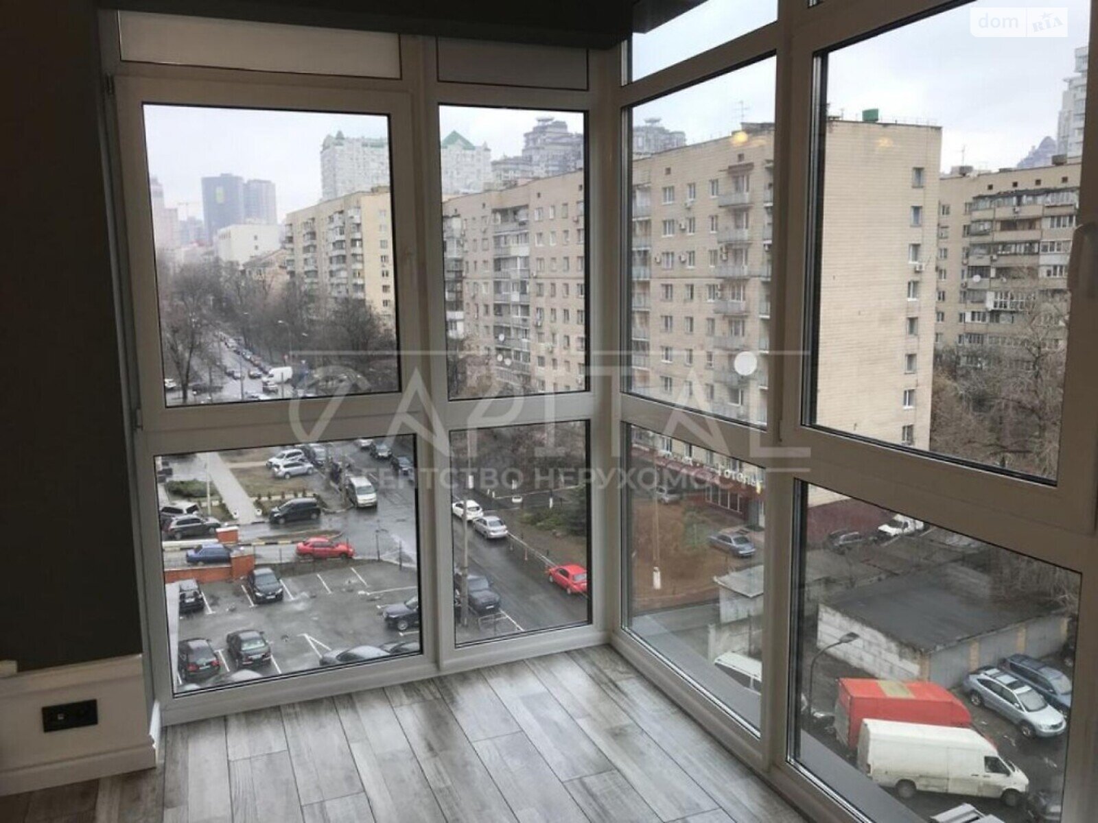 Офисное помещение на 105 кв.м. в Киеве фото 1