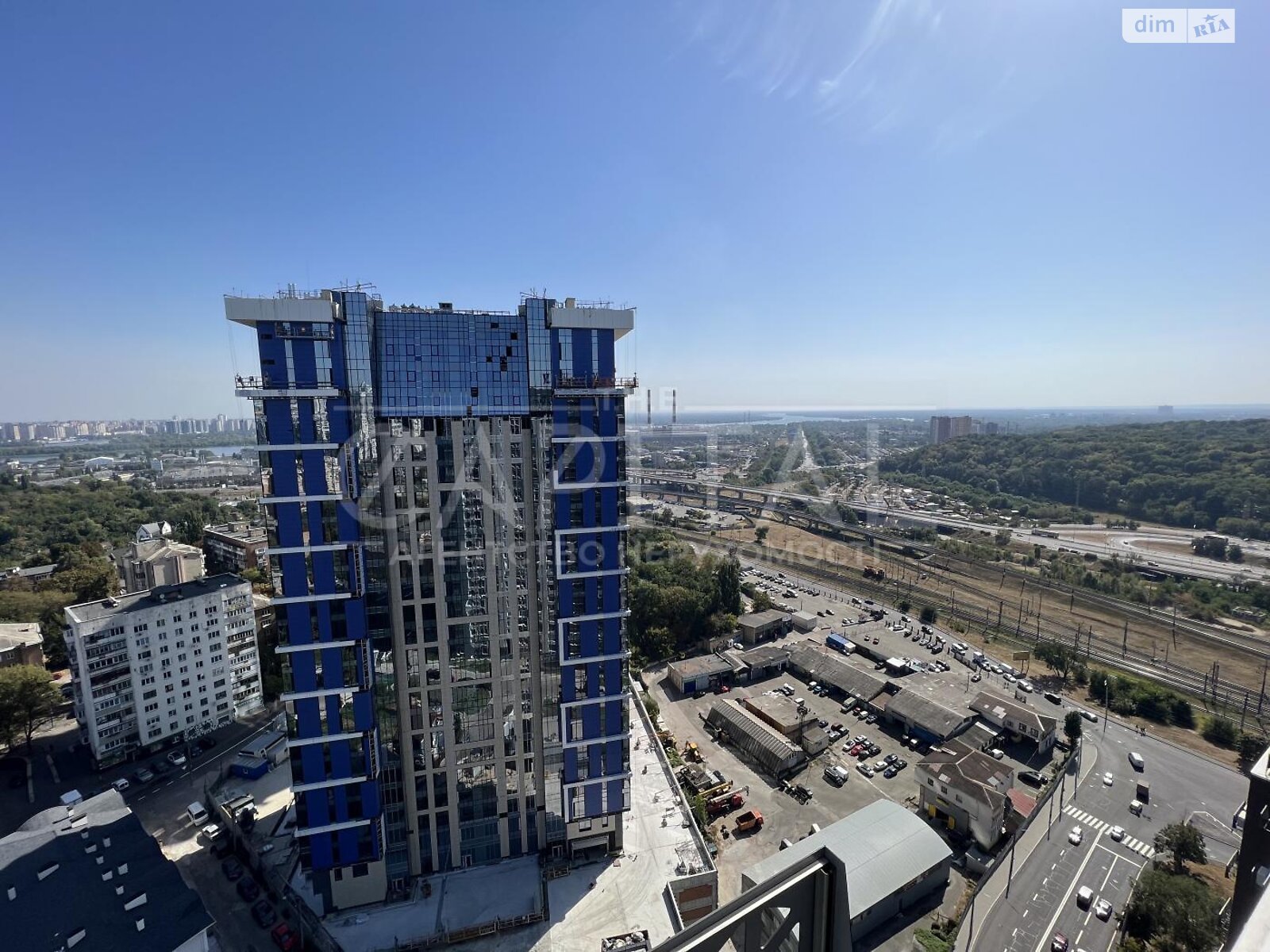 Офисное помещение на 200 кв.м. в Киеве фото 1 Офисное помещение на 200 кв.м. в Киеве фото 1