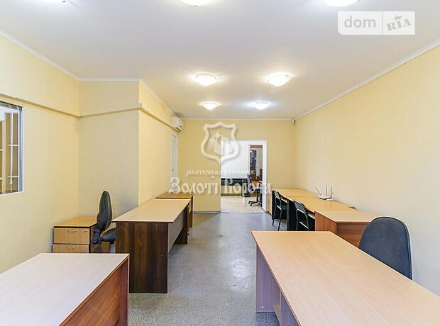 Офисное помещение на 68 кв.м. в бизнес-центре в Киеве фото 1 Офисное помещение на 68 кв.м. в бизнес-центре в Киеве фото 1