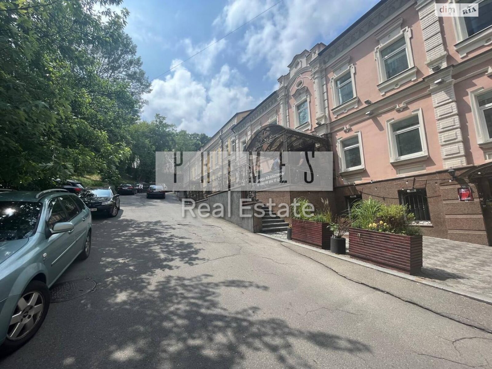 Офісне приміщення на 3200 кв.м. в Києві фото 1 Офісне приміщення на 3200 кв.м. в Києві фото 1