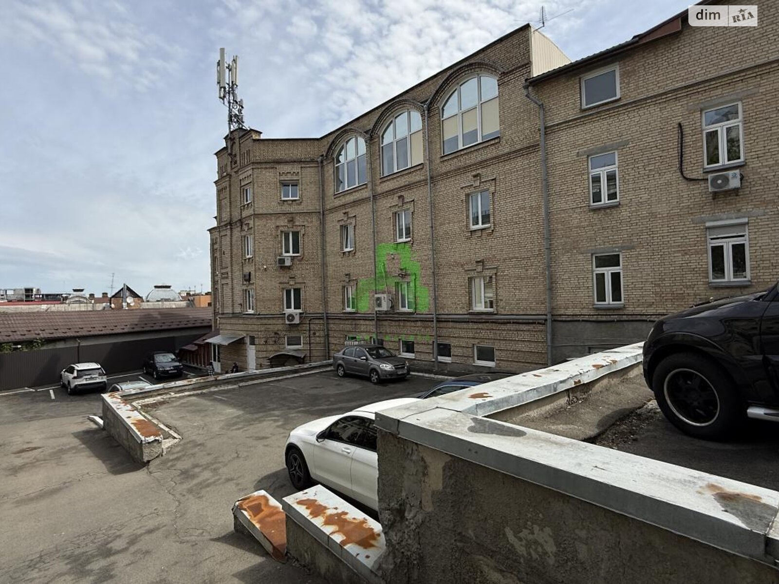 Офісне приміщення на 3178 кв.м. в Києві фото 1 Офісне приміщення на 3178 кв.м. в Києві фото 1