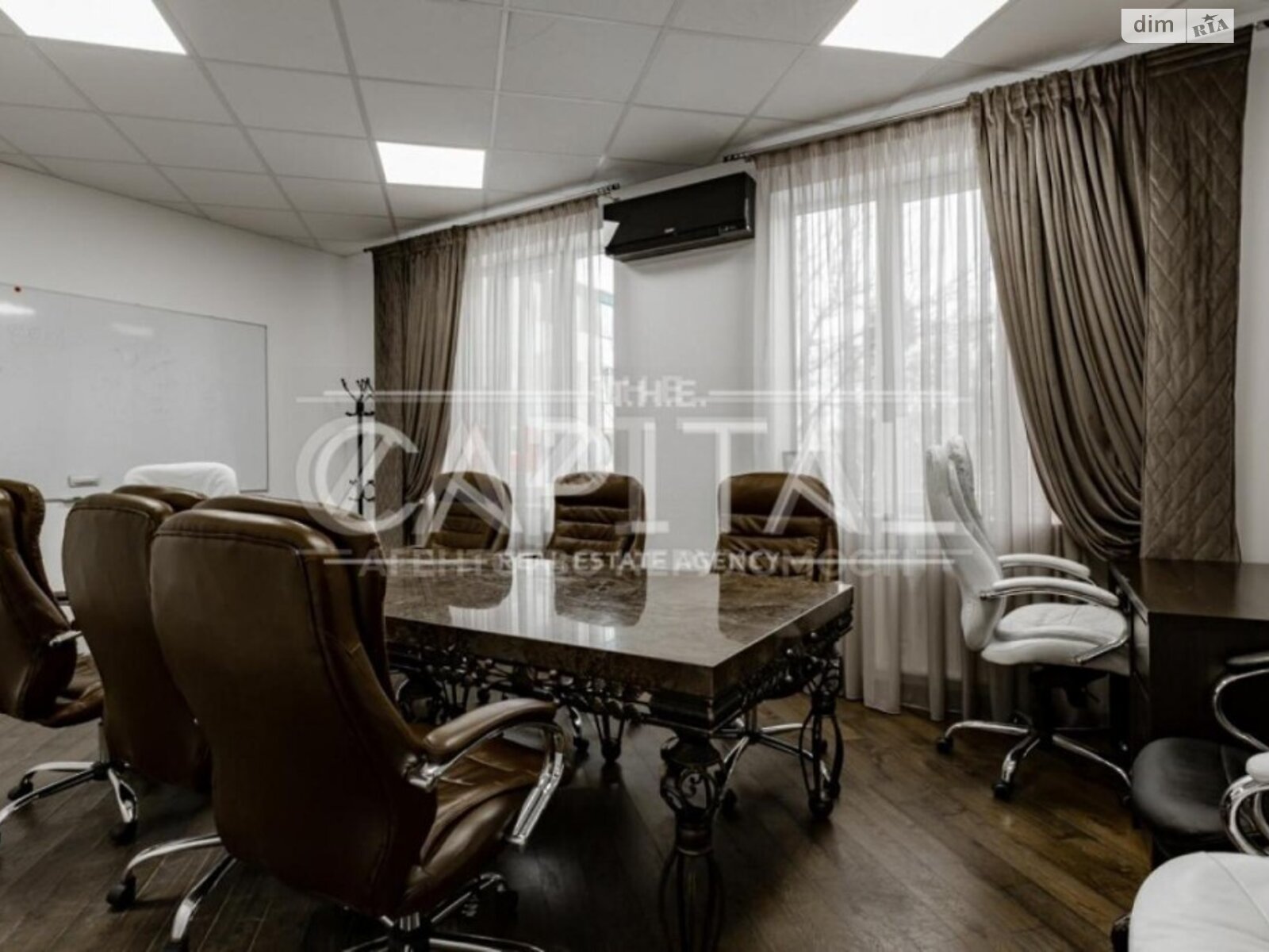 Офисное помещение на 363 кв.м. в Киеве фото 1