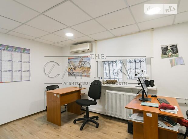 Офисное помещение на 222 кв.м. в бизнес-центре в Киеве фото 1