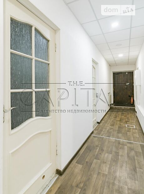 Офисное помещение на 222 кв.м. в бизнес-центре в Киеве фото 1