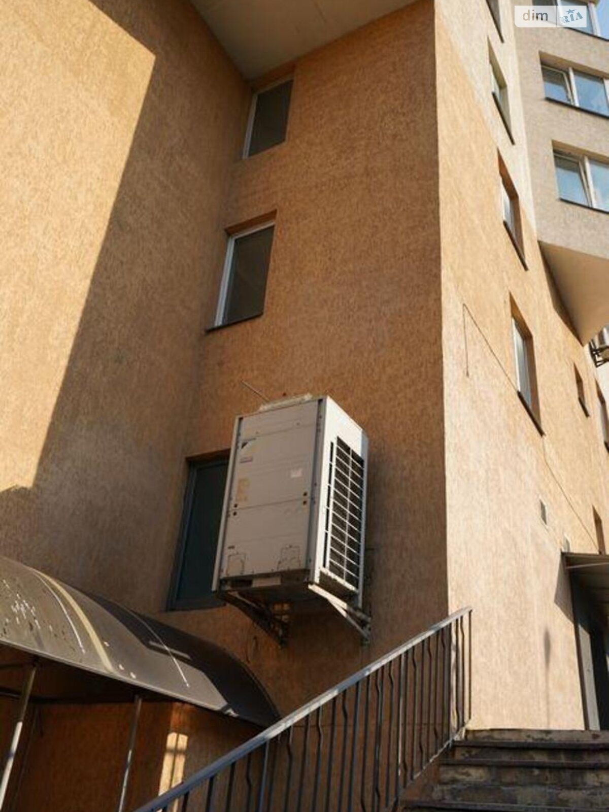 Офісне приміщення на 1500.1 кв.м. в Києві фото 1 Офісне приміщення на 1500.1 кв.м. в Києві фото 1