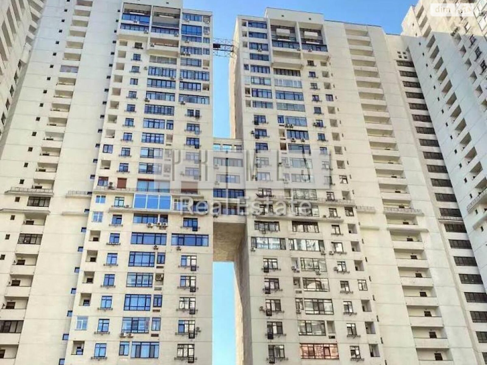 Офисное помещение на 301.8 кв.м. в Киеве фото 1