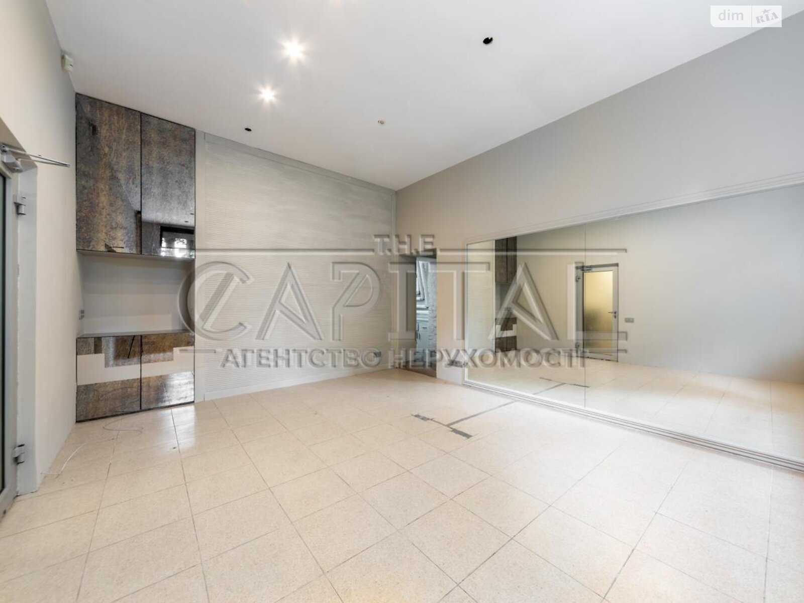 Офисное помещение на 270 кв.м. в Киеве фото 1 Офисное помещение на 270 кв.м. в Киеве фото 1